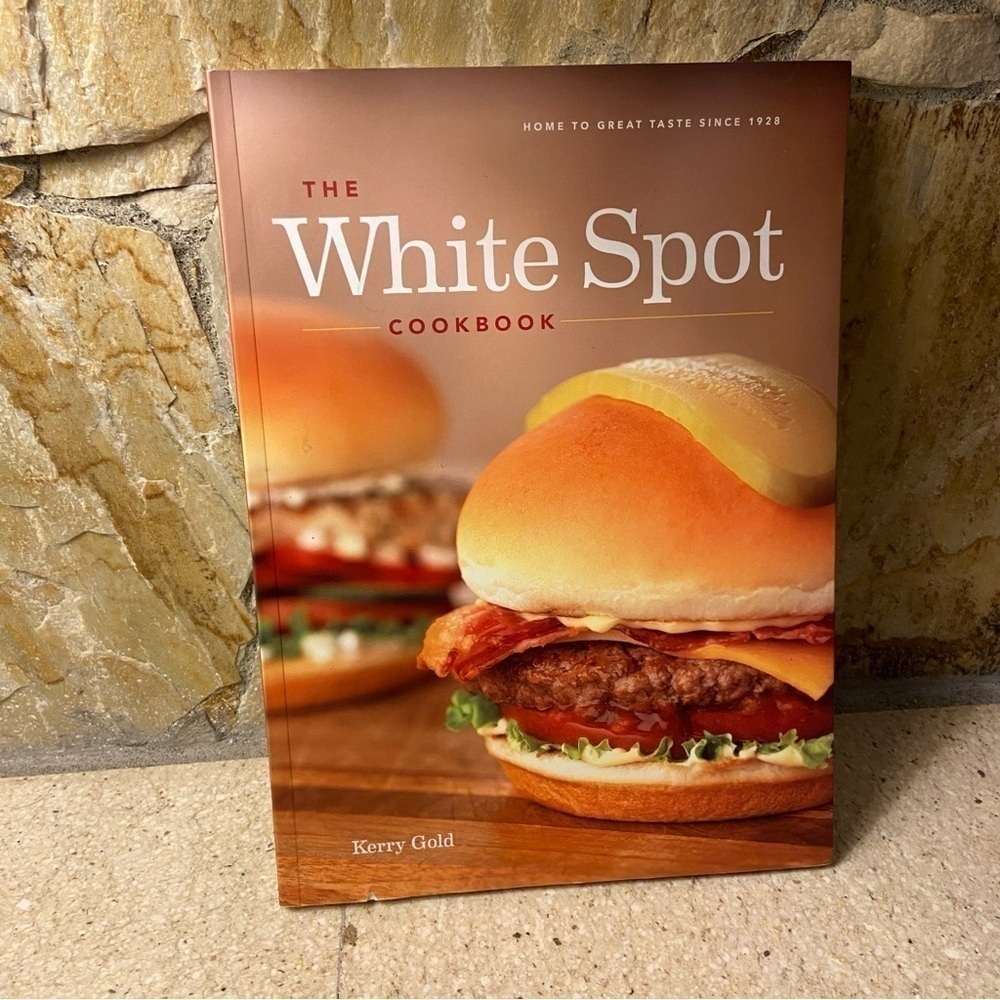 White Spot recipe book: classic Canadian restaurant with guest favourite recipes - Picture 12 of 12
